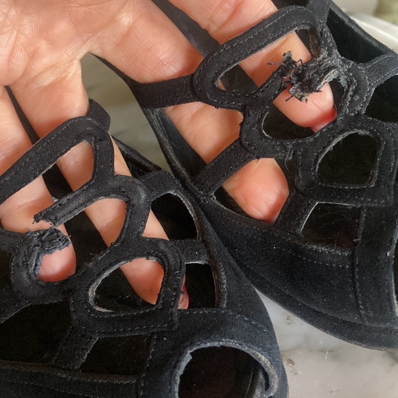 Vintage Velvet Platform Heels - Picture 8 of 13